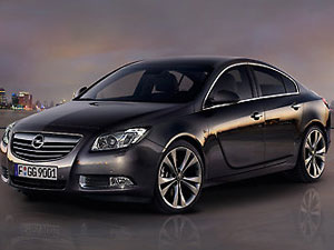 Opel Insignia Sedan Kiralama